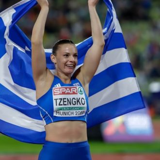 Τώρα τις έμαθαν