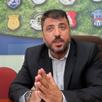 Γιαννάκη: Ξέρεις τίποτα για την Interpol;