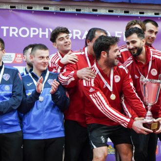 O Θανάσης και το πίνγκ πόνγκ