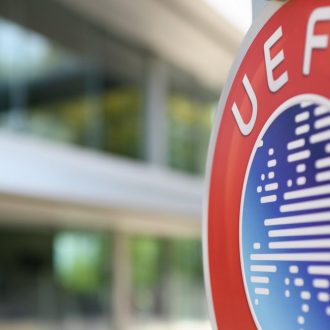 ΟΥΕΦΑ: Έκλεισε τρεις θύρες
