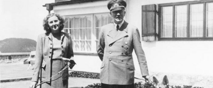 Αυτοκτόνησε ο Χίτλερ Αυτοκτόνησε ο Χίτλερ