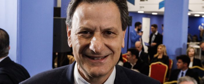 Ποιος Κατρούγκαλος; Επιστρέφουν τα τεκμήρια!