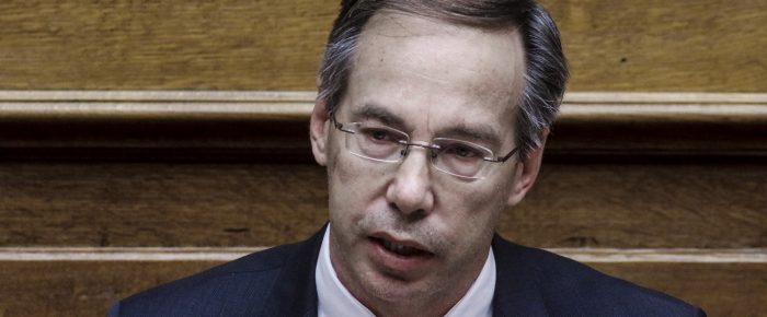 Γιώργος Μαυρωτάς: Στο κόλπο της συγκάλυψης