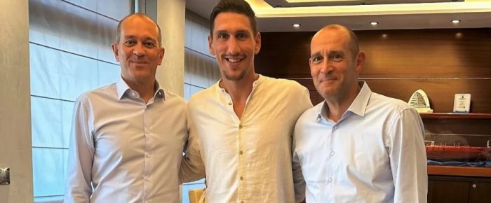 “Λάρυ”: Αυτό που δεν είναι ο Σλούκας