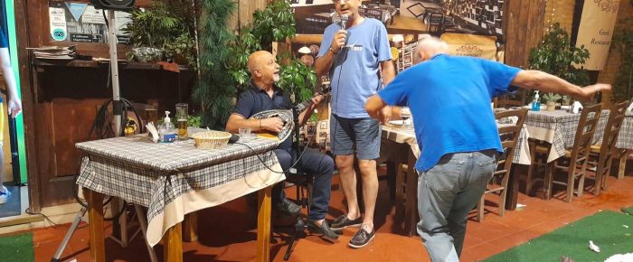 Έτσι γλεντάει ο Πειραιάς