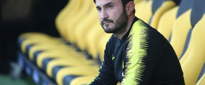 Μαύρες πλερέζες ο Καρυπίδης