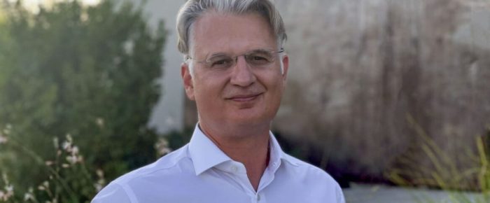 Ελένη: Να γιατί μαύρο στον Πτωχό