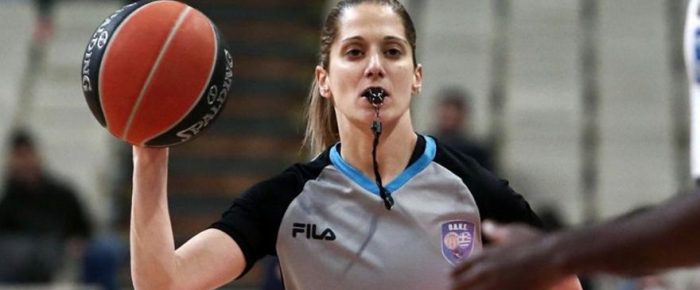 Τσαρούχια που θέλει ο κώλος σας