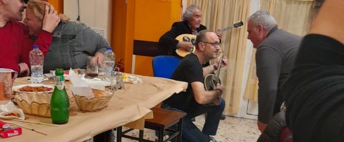 Που είστε Θανάσηδες;