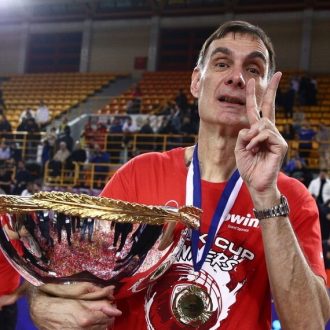 Τα δάχτυλα του Μπαρτζώκα