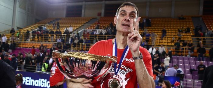 Τα δάχτυλα του Μπαρτζώκα
