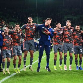Νύχτα φεγγαρόλουστη, νύχτα όμορφη