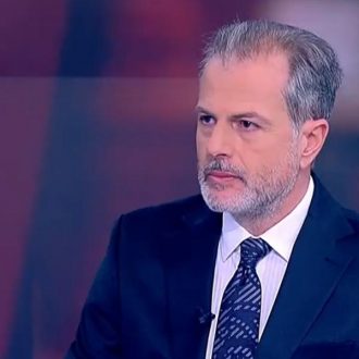 Παπαδόπουλε, μάζεψε τις Γατούλες Παπαδόπουλε, μάζεψε τις Γατούλες