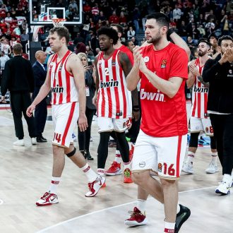 Αντωνάκη: Κάτσε να κλαις στο μπάσκετ
