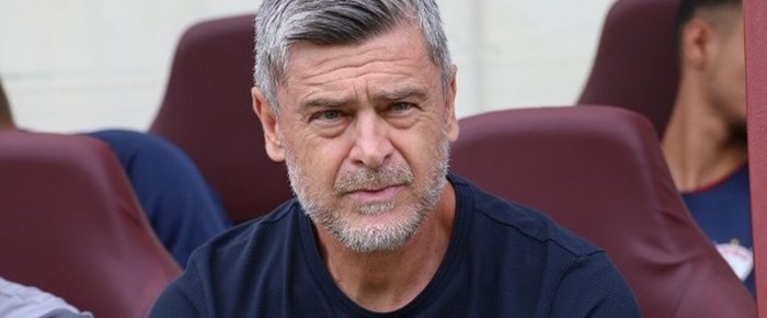 Δερμιτζάκης: Προσέλαβε τον απατεώνα