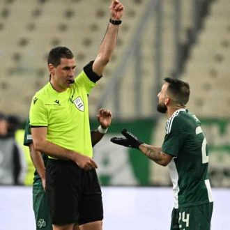 Ομπρένοβιτς: Με πράσινα εσώρουχα