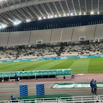 Μάκη, μέτρησες τα άδεια καθίσματα;