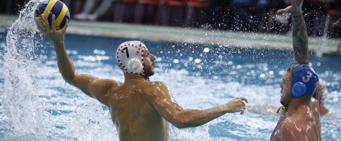 Πέντε πέναλτι