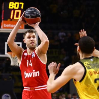 Ο πιτσιρικάς είχε τάμπλετ και μυαλό