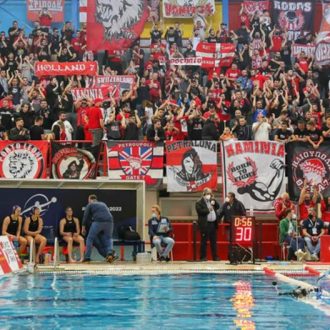 Από τον Λαιμό Από τον Λαιμό