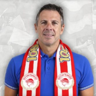 Φάτοβιτς: Για την κορυφή Φάτοβιτς: Για την κορυφή