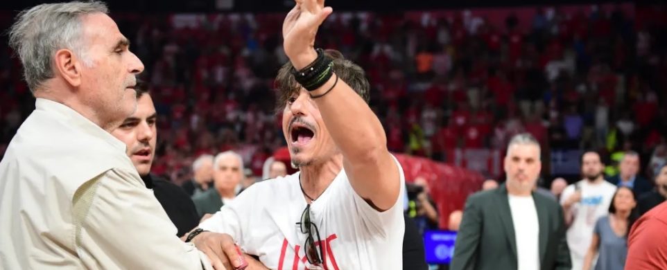 Μητσάκο, πόνεσες!