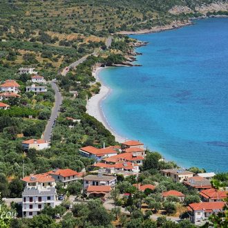 Πουλιθριώτες Πουλιθριώτες