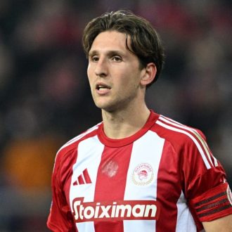 Ρε μ@λάκα, Ρέτσο