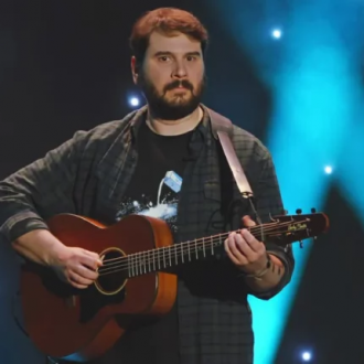 Μην τρώτε Pizza Fan. Στηρίζουμε τον Πάρι Ρούπο