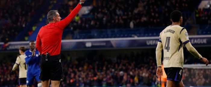 Μαύρα χάλια οι Ισπανοί Μαύρα χάλια οι Ισπανοί