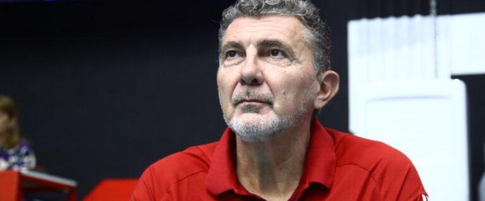 Ακόμα τον Γκαρντίνι έχουν για προπονητή; Ακόμα τον Γκαρντίνι έχουν για προπονητή;