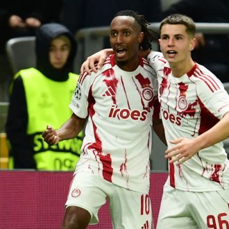 Κοκκίνισε η στέπα