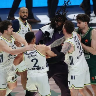 Zαμπέτα, στους αφιερώνουμε Zαμπέτα, στους αφιερώνουμε