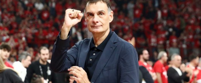 Σας τα είπε ο Γιώργαρος μέσα στο Ντουμπάι