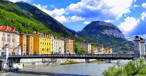 Γκρενόμπλ Γκρενόμπλ