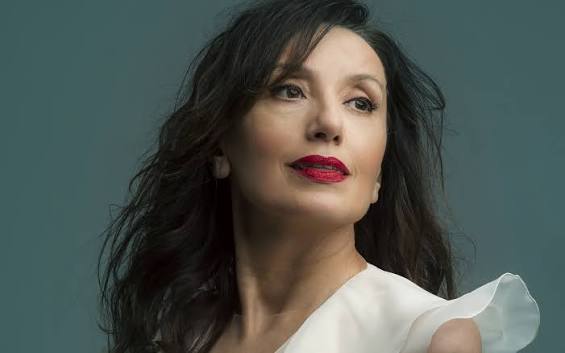 Historia De Un Amor… και καλή Ανάσταση Historia De Un Amor… και καλή Ανάσταση