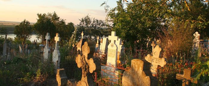 Νεκροταφείο…