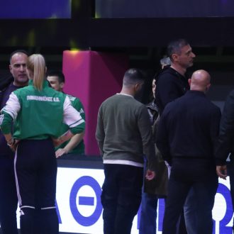 Τι καραγκιοζιλίκια είναι αυτά, ρε