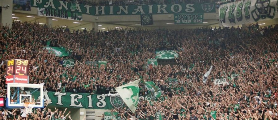 Οι… πειραγμένοι εξευτέλισαν τον εθνικό ύμνο