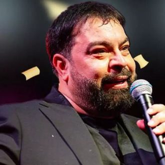 Πανελλήνιος: Μαθαίνει Ρουμάνικα Πανελλήνιος: Μαθαίνει Ρουμάνικα