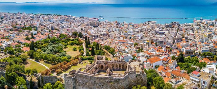 Τι έκανε το “κουκλί” στην Πάτρα;