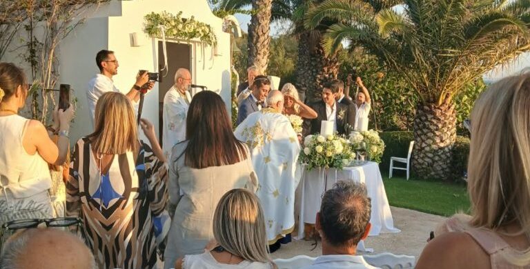 Γιάννη, Τζέλα να ζήσετε, να ευτυχίσετε!!!