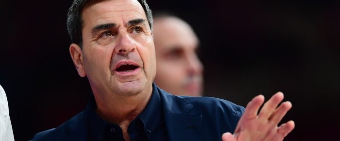 Βρήκαμε παππά να τους θάψουμε
