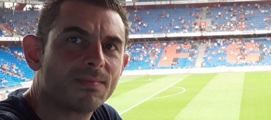 Παραμυθά Κουβεντίδη θα σου κόψουμε το δάκτυλο